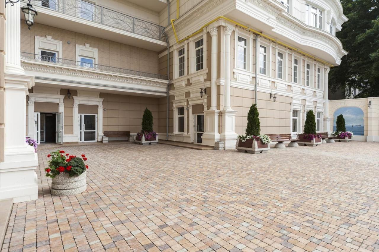 Sunny Belle Apartments Odessa Luaran gambar